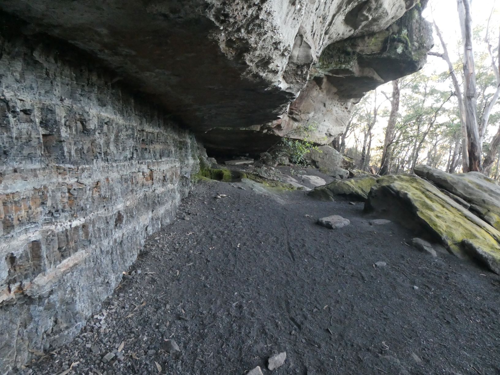 Coal Seam Cave